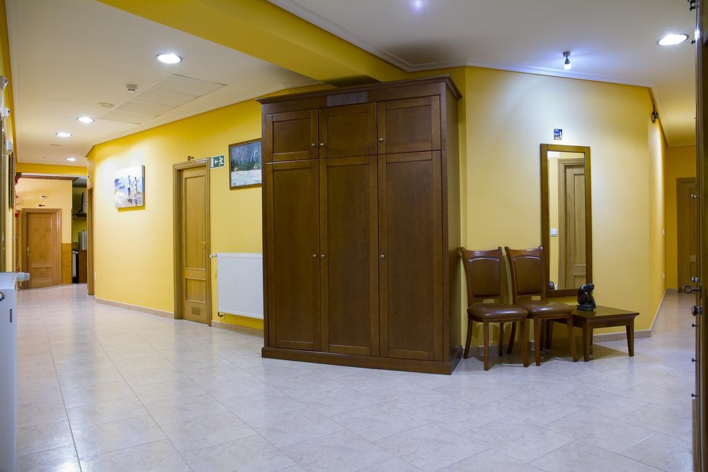 Hotel Los 14 Pravia Zewnętrze zdjęcie
