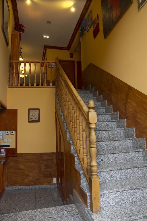 Hotel Los 14 Pravia Zewnętrze zdjęcie
