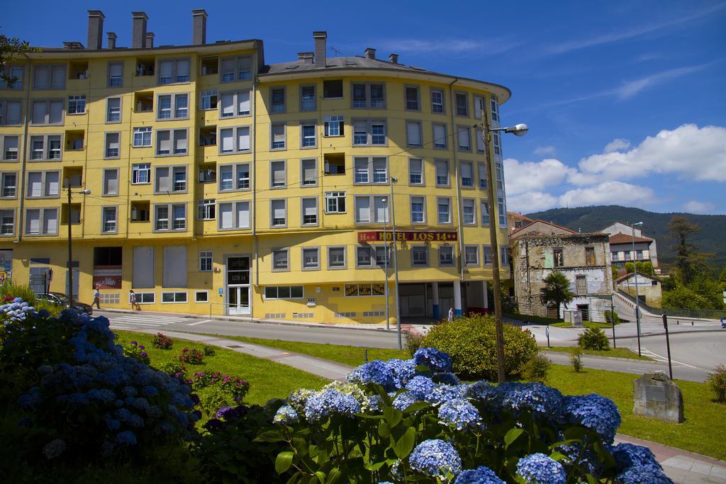 Hotel Los 14 Pravia Zewnętrze zdjęcie